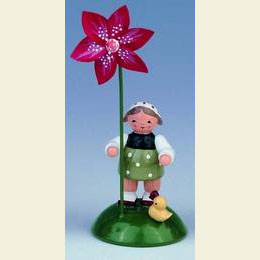 Girl with Aster  -  6cm / 2 inch
