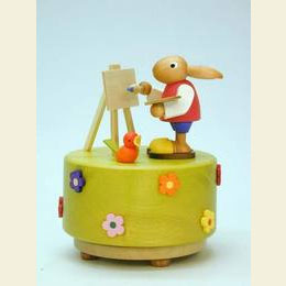 Spieldose Osterhase an Staffelei  -  d 9,5cm