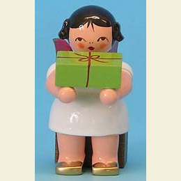 Engel mit Geschenk  -  Rote Fl�gel  -  sitzend  -  6cm